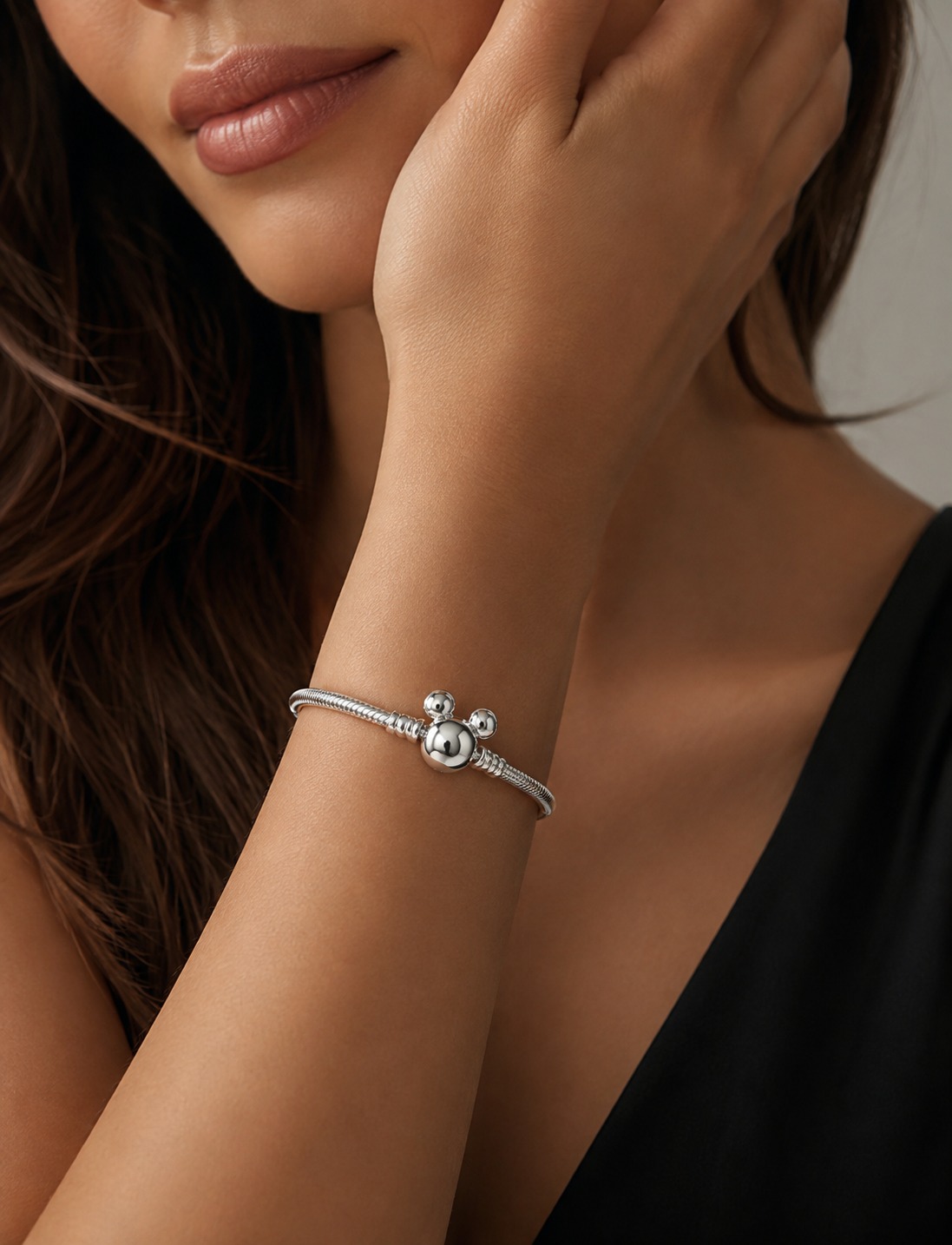 Disney Mickey Mouse Clasp Moments Snake Chain Bracelet
