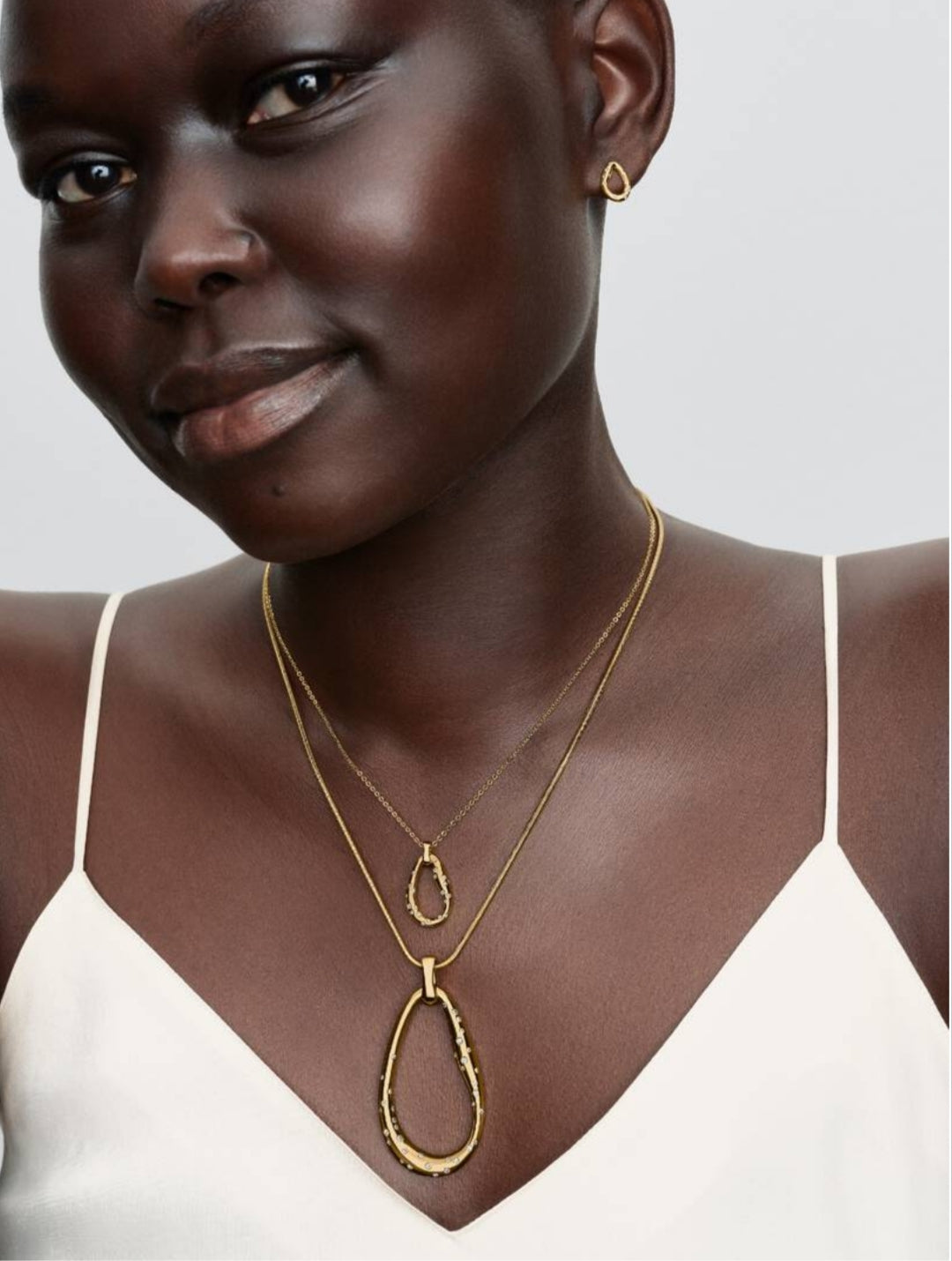 Organically Shaped Stone-Set Statement Pendant Necklace