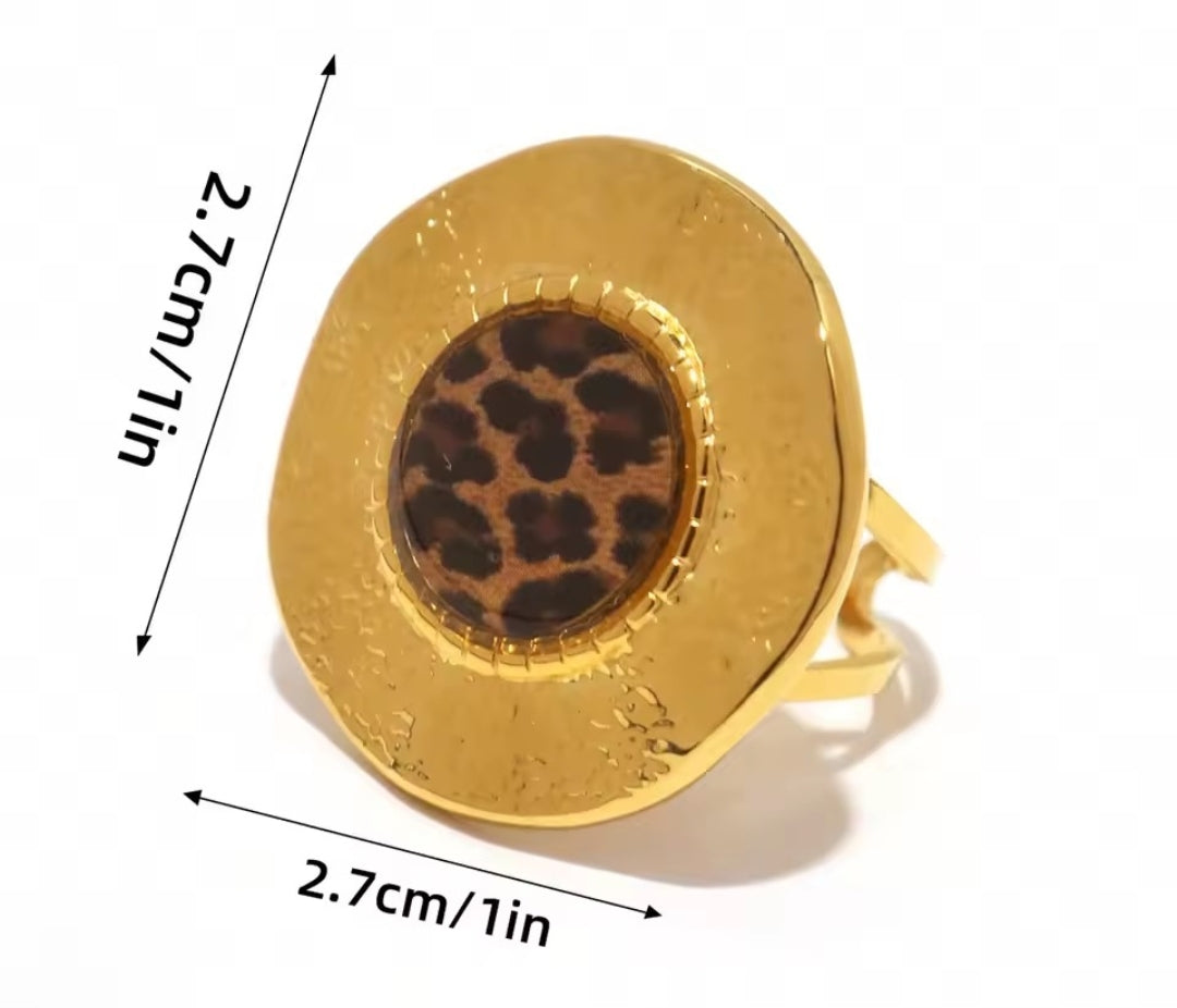 Leopard Ring