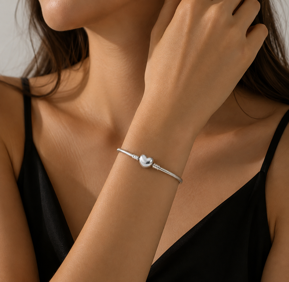 Moments Heart & Snake Chain Bracelet